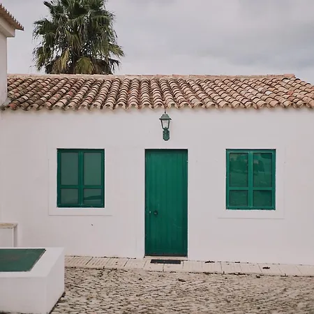 Cerca Velha - * アルブフェイラ